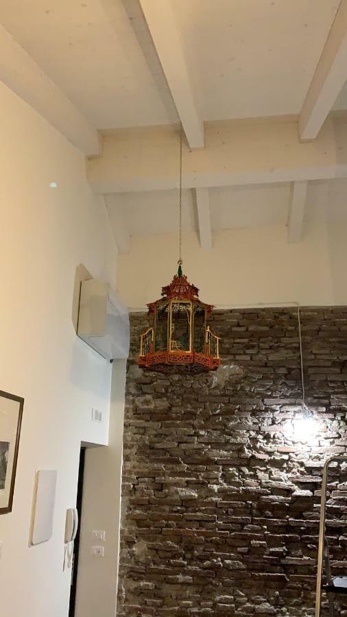 L'8Boutique Via Piella Apartment Bologna Bagian luar foto