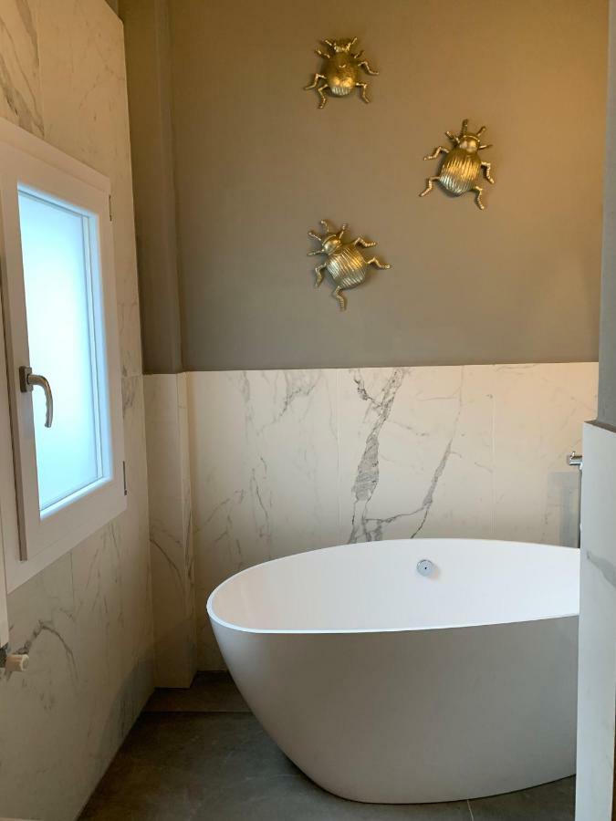 L'8Boutique Via Piella Apartment Bologna Bagian luar foto