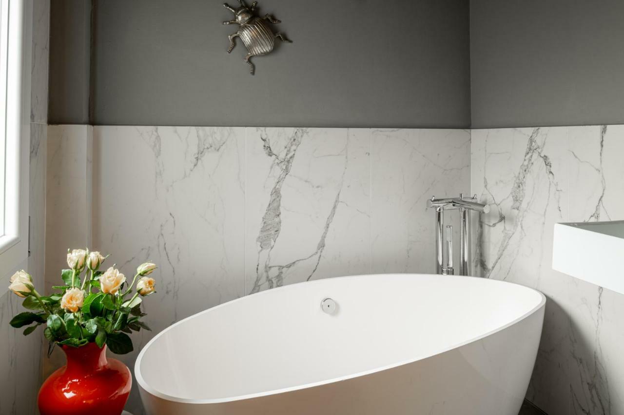 L'8Boutique Via Piella Apartment Bologna Bagian luar foto