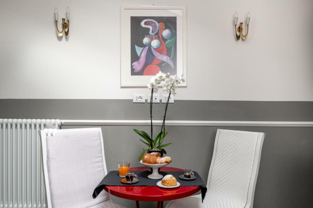 L'8Boutique Via Piella Apartment Bologna Bagian luar foto